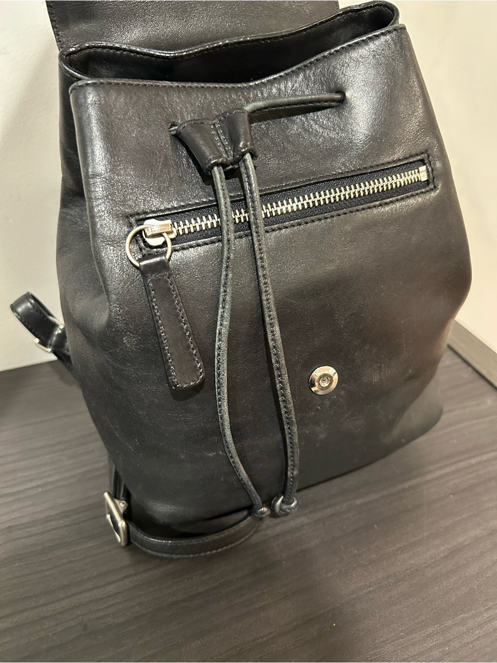 Vintage Coach Legacy Black
Leather Backpack EUC - Picture 6 of 8